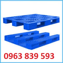 Pallet nhựa công nghiệp